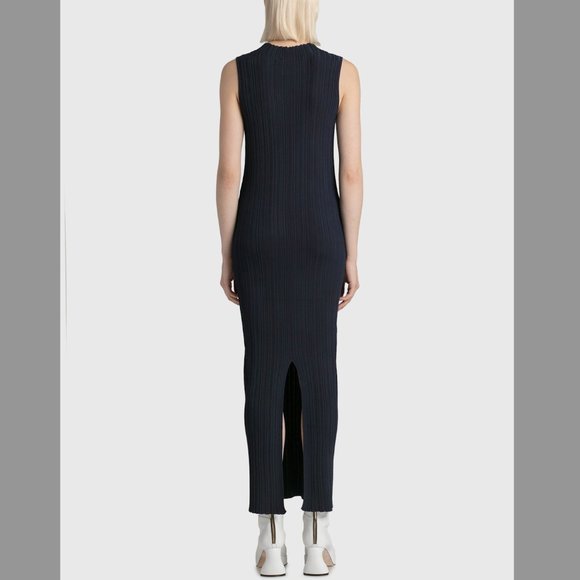 Elegant Navy Maxi Dress - Picture 3 of 4